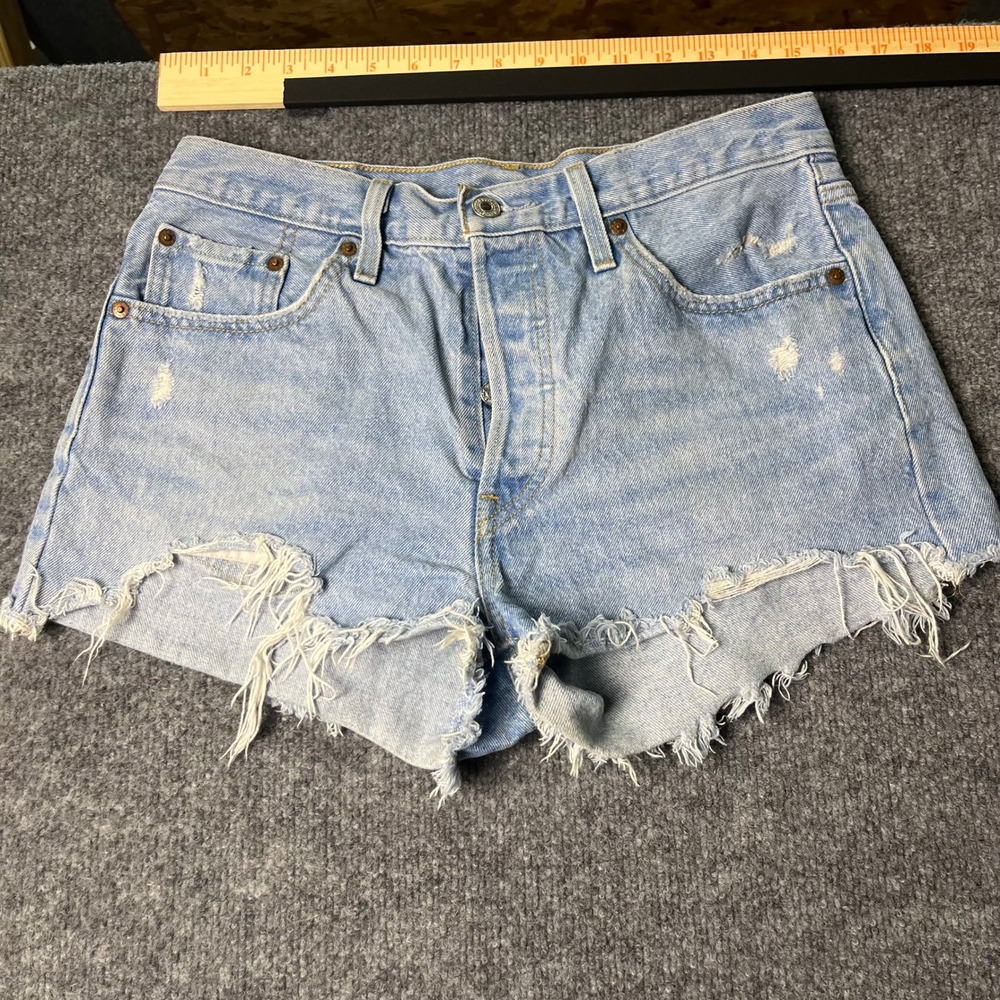 Levi's Premium Denim Shorts Womens Size 28 Light Wash 501 Cutoff Distressed High